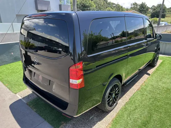 Mercedes-Benz Vito Tourer 2016 - 26900 EUR, 220000 km - AUTO.MOTO.pt - 220000km - foto 12 de 55