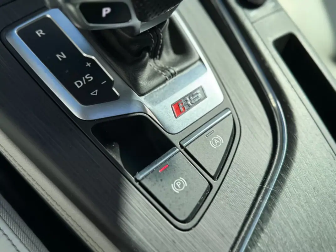 Audi RS4 Avant 2019 - 59990 EUR, 84000 km - AUTO.MOTO.pt - 84000km - foto 14 de 22