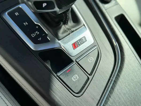 Audi RS4 Avant 2019 - 59990 EUR, 84000 km - AUTO.MOTO.pt - 84000km - foto 14 de 22