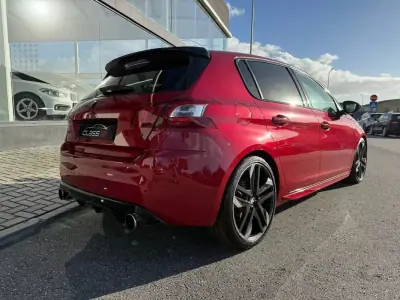 Peugeot 308 2015 - 19500 EUR, 120000 km - AUTO.MOTO.pt - 120000km - foto 11 de 36