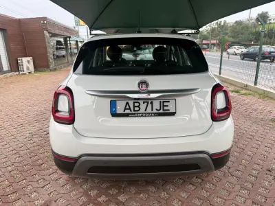 Fiat 500X 2020 - 17600 EUR, 66673 km - AUTO.MOTO.pt - 66673km - foto 18 de 21