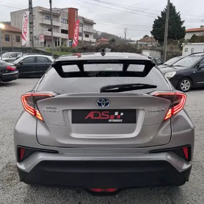 Toyota C-HR 2017 - 17450 EUR, 165400 km - AUTO.MOTO.pt - 165400km - foto 7 de 15