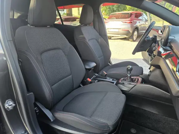 Ford Focus SW 2019 - 13800 EUR, 115000 km - AUTO.MOTO.pt - 115000km - foto 13 de 54