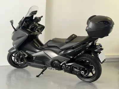 Yamaha TMAX 2015 - 8990 EUR, 25000 km - AUTO.MOTO.pt - 25000km - foto 5 de 26