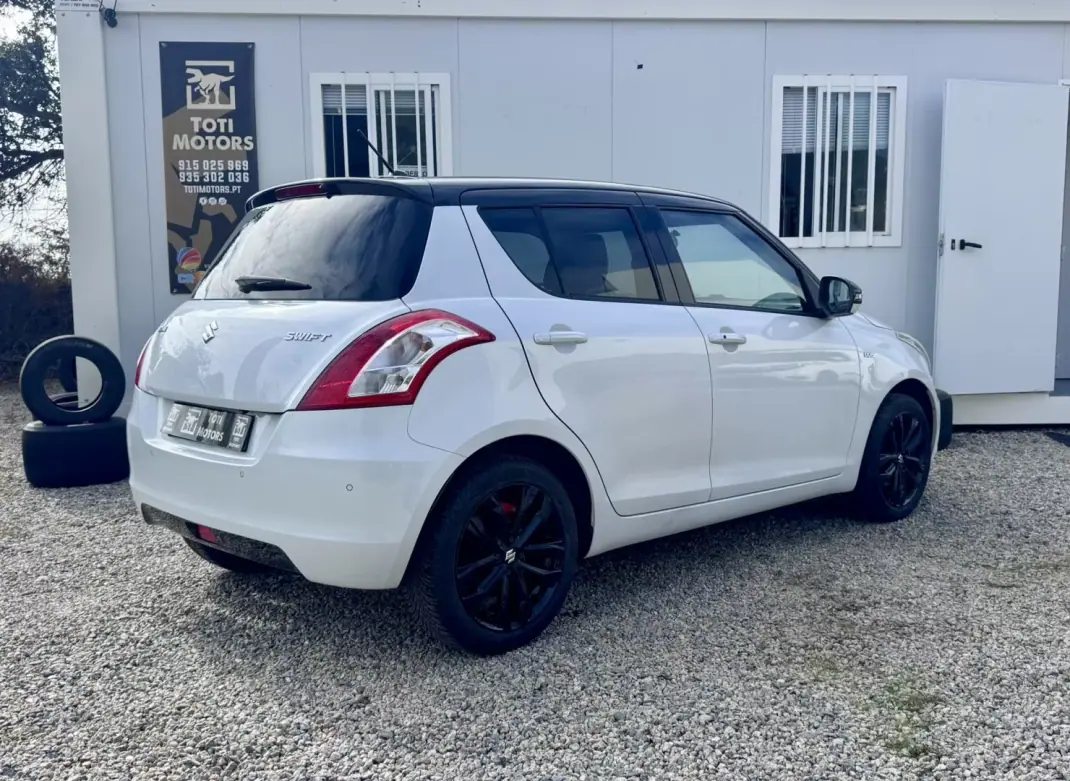 Suzuki Swift 2015 - 8990 EUR, 178000 km - AUTO.MOTO.pt - 178000km - foto 7 de 28