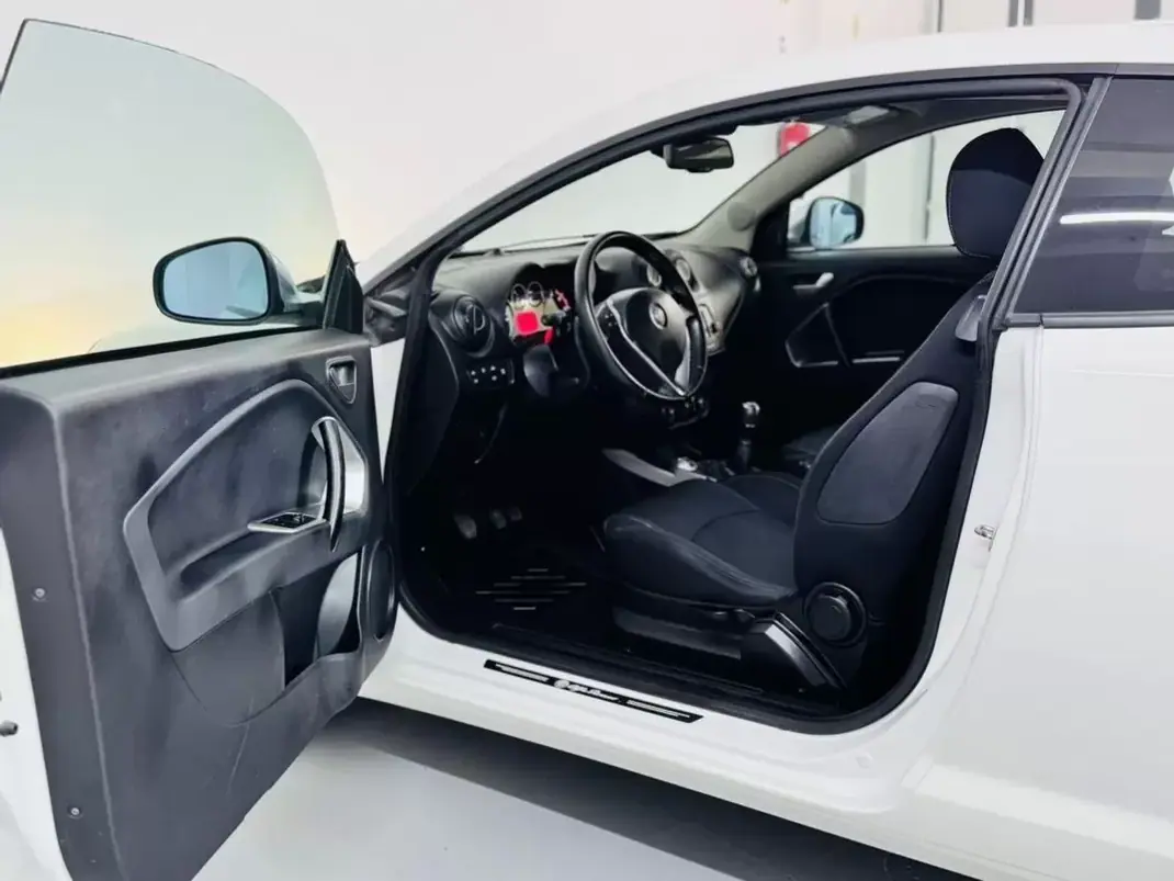 Alfa Romeo MiTo 2016 - 8950 EUR, 104000 km - 104000km - foto 21 de 55
