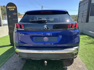 Peugeot 3008 2018 - 14900 EUR, 200000 km - AUTO.MOTO.pt - 200000km - foto 10 de 63