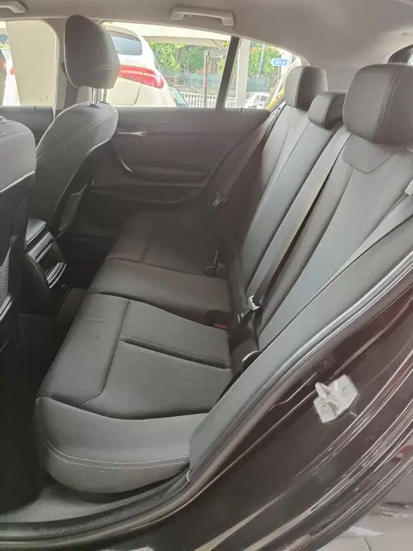 BMW 116 2016 - 17250 EUR, 111000 km - AUTO.MOTO.pt - 111000km - foto 16 de 38