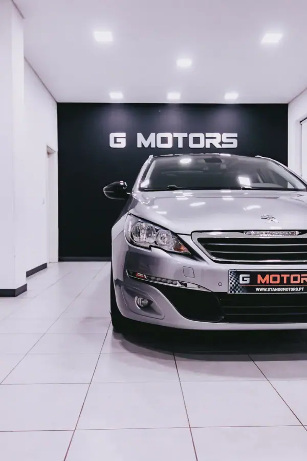 Peugeot 308 SW 2014 - 12900 EUR, 210000 km - AUTO.MOTO.pt - 210000km - foto 20 de 20