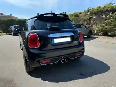 MINI Cooper S 2015 - 21999 EUR, 155500 km - AUTO.MOTO.pt - 155500km - foto 3 de 15