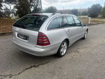 Mercedes-Benz C 200 2002 - 5900 EUR, 321000 km - foto 4 de 24