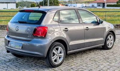 Volkswagen Polo 2012 - 5500 EUR, 303657 km - AUTO.MOTO.pt - 303657km - foto 7 de 19
