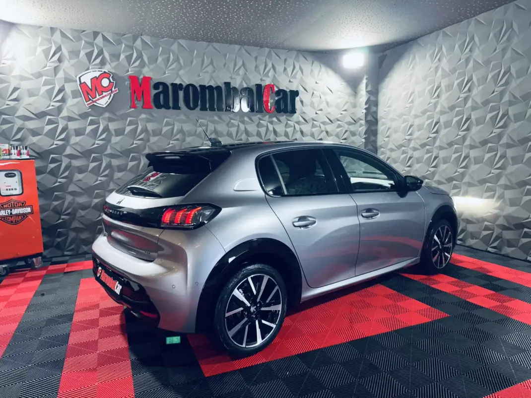 Peugeot 208 2022 - 15990 EUR, 75129 km - AUTO.MOTO.pt - 75129km - foto 5 de 35