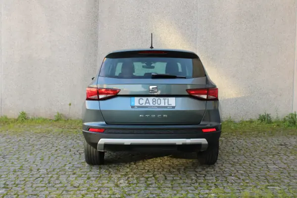 SEAT Ateca 2017 - 14990 EUR, 160000 km - AUTO.MOTO.pt - 160000km - foto 10 de 31