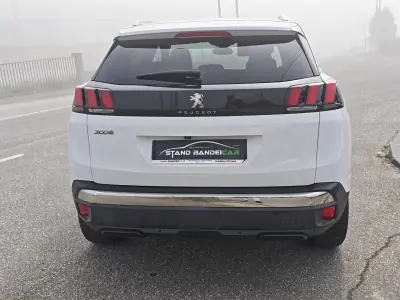 Peugeot 3008 2020 - 19900 EUR, 98000 km - AUTO.MOTO.pt - 98000km - foto 11 de 28