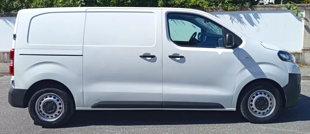 Citroën Jumpy 2021 - 14990 EUR, 122200 km - 122200km - foto 7 de 19
