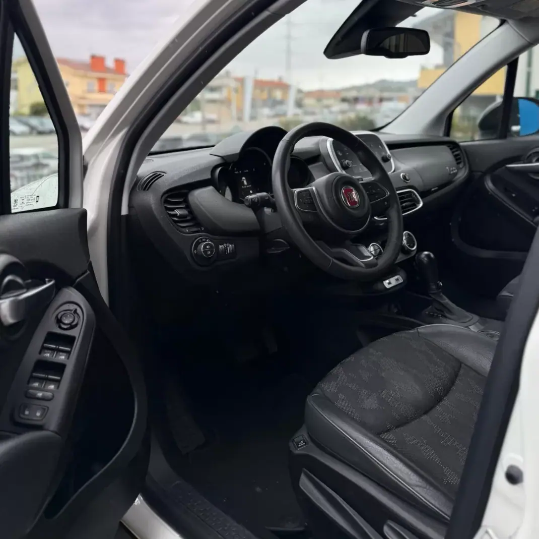 Fiat 500X 2023 - 17950 EUR, 46000 km - AUTO.MOTO.pt - 46000km - foto 11 de 24