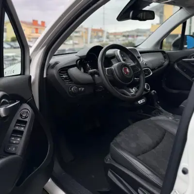 Fiat 500X 2023 - 17950 EUR, 46000 km - AUTO.MOTO.pt - 46000km - foto 11 de 24