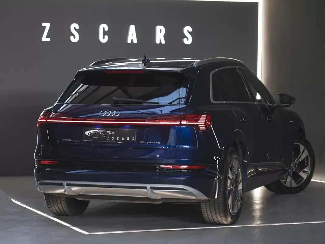 Audi e-tron 2020 - 38990 EUR, 25000 km - AUTO.MOTO.pt - 25000km - foto 5 de 30