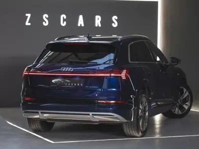 Audi e-tron 2020 - 38990 EUR, 25000 km - AUTO.MOTO.pt - 25000km - foto 5 de 30