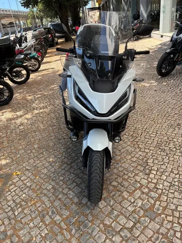 Honda Africa Twin Adventure Sports 2023 - 13250 EUR, 6605 km - AUTO.MOTO.pt - 6605km - foto 2 de 18