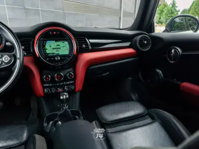 MINI One 2019 - 17990 EUR, 53900 km - AUTO.MOTO.pt - 53900km - foto 44 de 50
