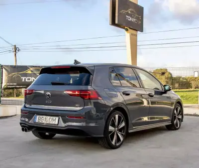 Volkswagen Golf 2021 - 31990 EUR, 149000 km - AUTO.MOTO.pt - 149000km - foto 21 de 34