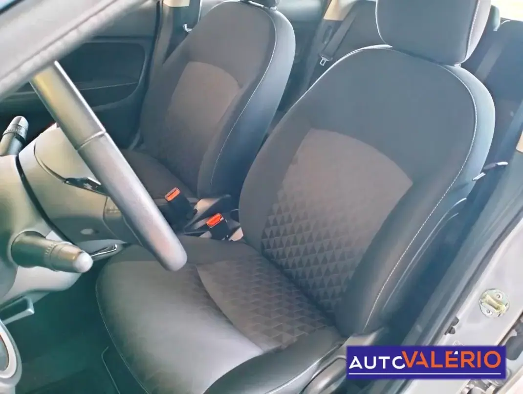 Mitsubishi Space Star 2023 - 14750 EUR, 17503 km - AUTO.MOTO.pt - 17503km - foto 9 de 38