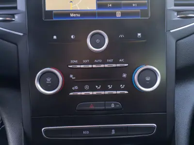 Renault Mégane Sport Tourer 2016 - 13990 EUR, 163000 km - AUTO.MOTO.pt - 163000km - foto 29 de 47