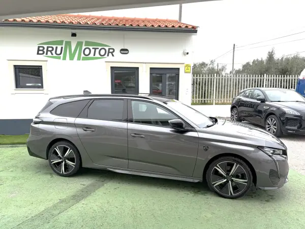Peugeot 308 SW 2022 - 21900 EUR, 48320 km - AUTO.MOTO.pt - 48320km - foto 5 de 18