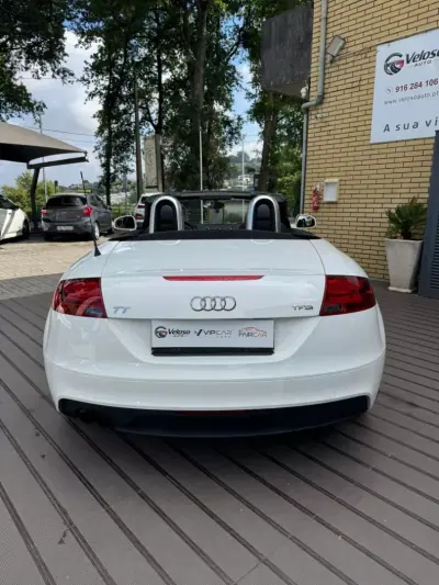 Audi TT Roadster 2011 - 15900 EUR, 207500 km - AUTO.MOTO.pt - 207500km - foto 5 de 12
