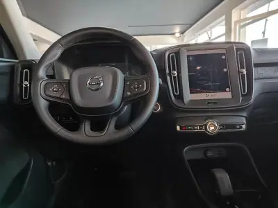Volvo XC 40 2023 - 37650 EUR, 24400 km - AUTO.MOTO.pt - 24400km - foto 36 de 36