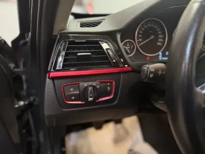 BMW 320 2013 - 11250 EUR, 242000 km - AUTO.MOTO.pt - 242000km - foto 15 de 20