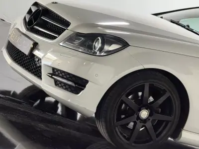 Mercedes-Benz C 250 2011 - 18500 EUR, 193000 km - AUTO.MOTO.pt - 193000km - foto 4 de 22