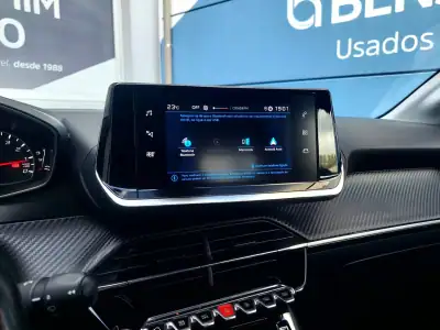 Peugeot 208 2020 - 17900 EUR, 94355 km - AUTO.MOTO.pt - 94355km - foto 21 de 23