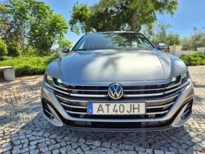 Volkswagen Arteon Shooting Brake 2022 - 33900 EUR, 87074 km - AUTO.MOTO.pt - 87074km - foto 3 de 29