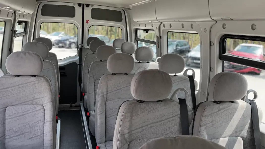 Renault Master 2006 - 15999 EUR, 160000 km - 160000km - foto 5 de 9