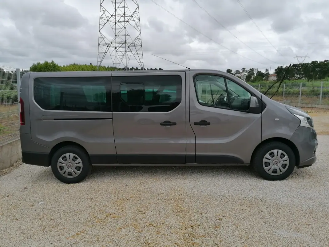 Fiat Talento 2019 - 23750 EUR, 168000 km - AUTO.MOTO.pt - 168000km - foto 6 de 15