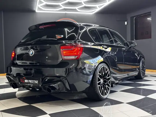 BMW 120 2012 - 15999 EUR, 182000 km - AUTO.MOTO.pt - 182000km - foto 16 de 25