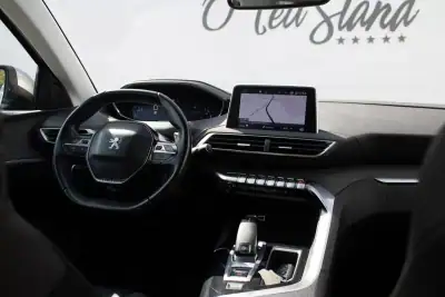 Peugeot 3008 2018 - 17990 EUR, 166000 km - AUTO.MOTO.pt - 166000km - foto 24 de 49