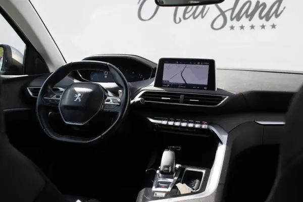 Peugeot 3008 2018 - 17990 EUR, 166000 km - AUTO.MOTO.pt - 166000km - foto 24 de 49