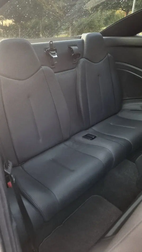 Peugeot RCZ 2011 - 12500 EUR, 94000 km - AUTO.MOTO.pt - 94000km - foto 11 de 19