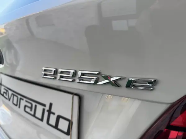 BMW 225xe Active Tourer 2018 - 18900 EUR, 68000 km - AUTO.MOTO.pt - 68000km - foto 37 de 52