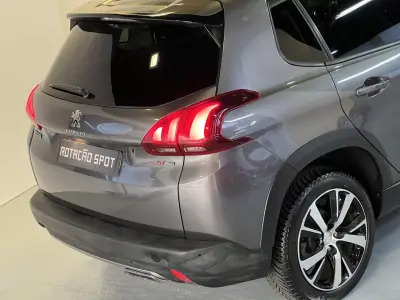 Peugeot 2008 2017 - 10990 EUR, 95000 km - 95000km - foto 40 de 43