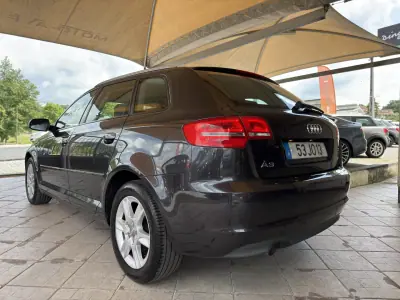 Audi A3 Sportback 2010 - 11500 EUR, 143558 km - AUTO.MOTO.pt - 143558km - foto 6 de 29