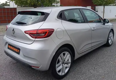 Renault Clio 2020 — photo 6 of 16