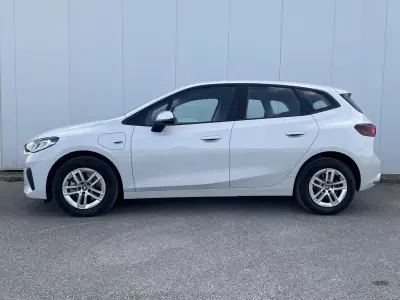 BMW 225xe Active Tourer 2023 - 28900 EUR, 114998 km - AUTO.MOTO.pt - 114998km - foto 4 de 11
