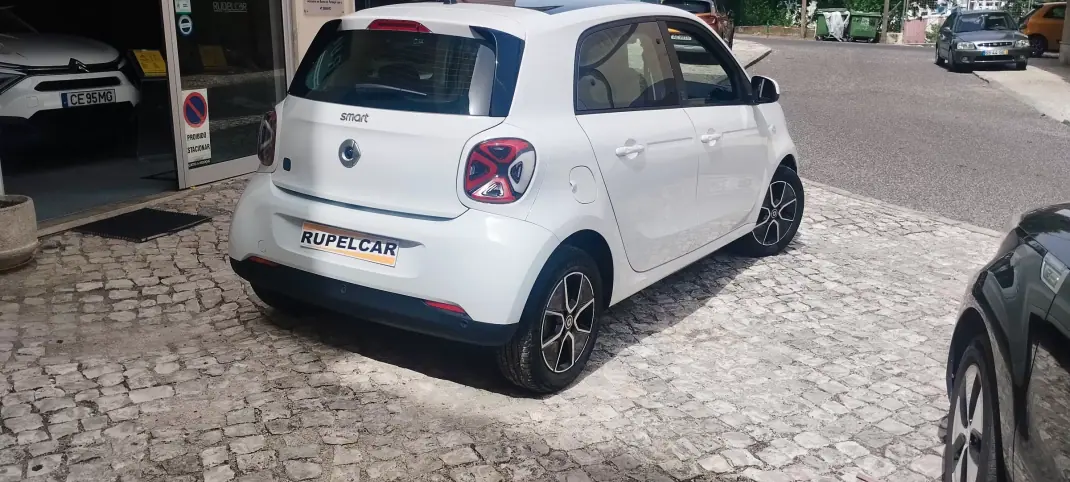 Smart ForFour 2021 - 14500 EUR, 24431 km - AUTO.MOTO.pt - 24431km - foto 2 de 25