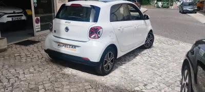 Smart ForFour 2021 - 14500 EUR, 24431 km - AUTO.MOTO.pt - 24431km - foto 2 de 25