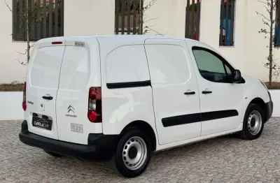 Citroën 2018 - 10950 EUR, 145000 km - AUTO.MOTO.pt - 145000km - foto 25 de 26